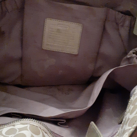 Large Coach Purse - Picture 8 of 8